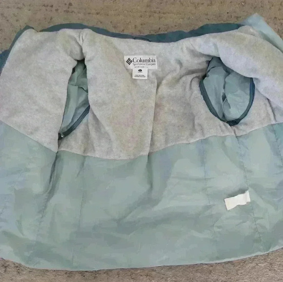 Columbia Women's Colorblocked Blue and Gray Down Puffer Jacket  L - Picture 8 of 15